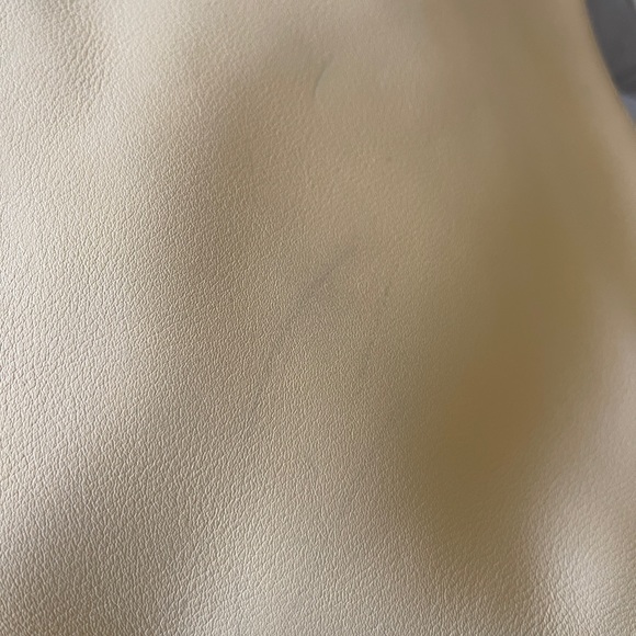 SOLD! Vintage Coach Yellow Leather Shoulder /Crossbody Handbag Purse No.9326 - Picture 9 of 11